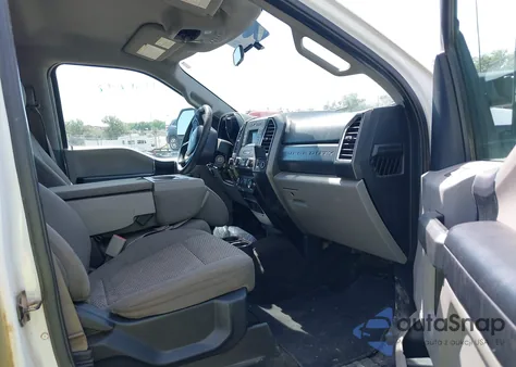 2017 Ford F250 Xlt from USA, damaged, VIN 1FT7W2BT5HED59312